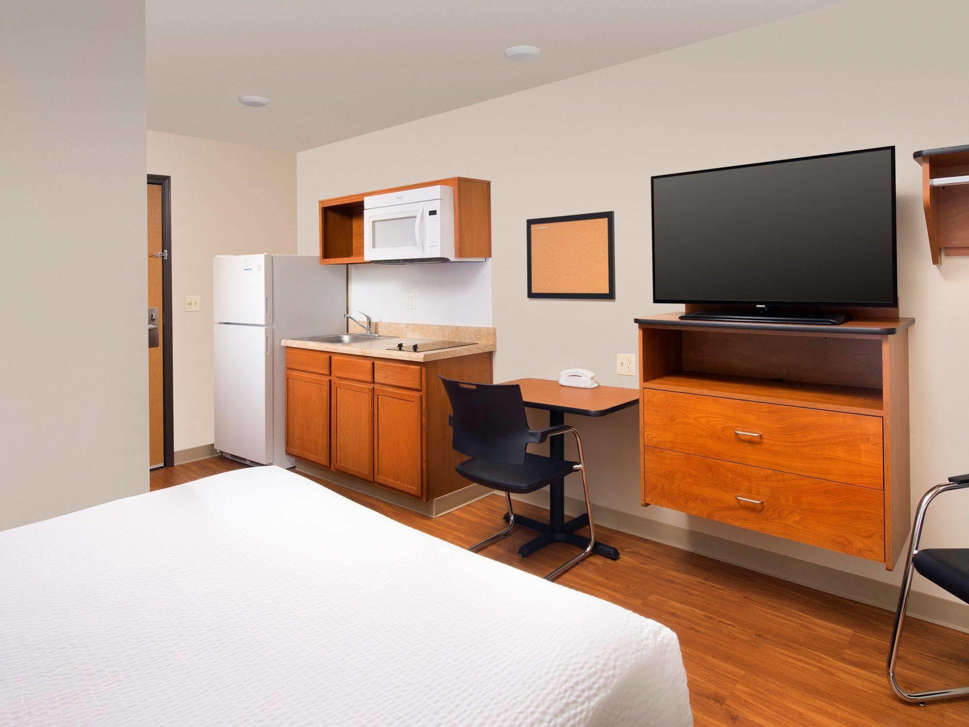 Extended Stay America Suites - Denver - Airport Aurora Zewnętrze zdjęcie